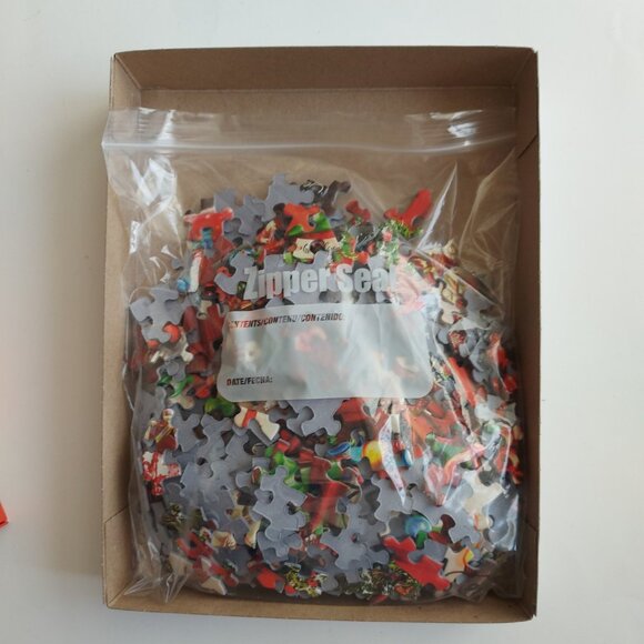 500 Piece "Home For the Holidays" Jigsaw Puzzle - Picture 5 of 7